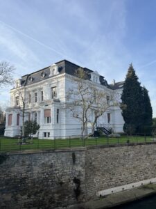 Die Villa Ruhrtal von außen.